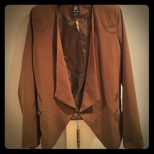 🆕✨With Tags Brown Blazer!!💕